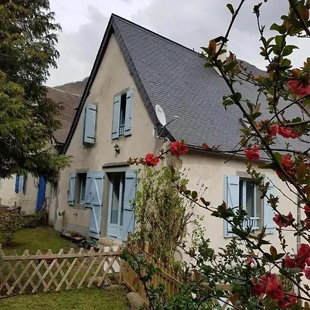 Chez Requenna Borce