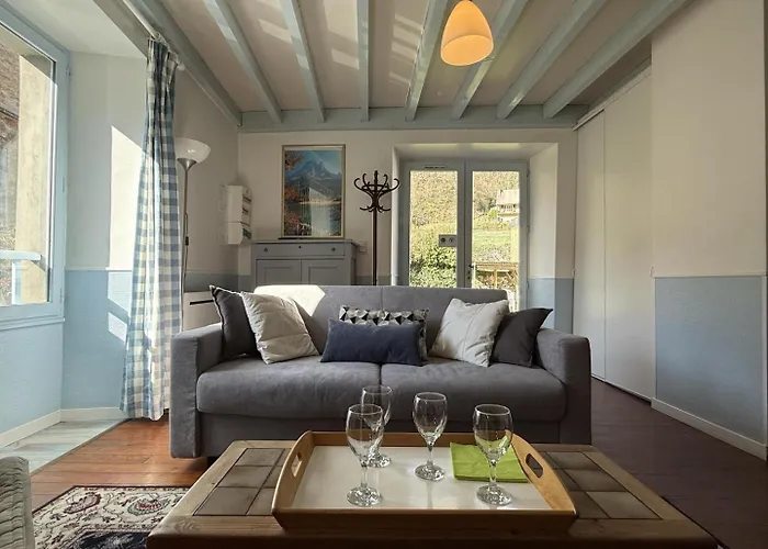 Chez Requenna 度假居 Borce